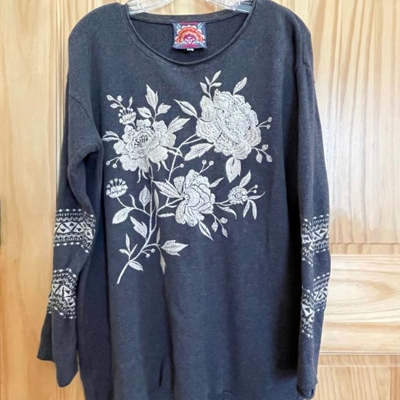 Johnny Was comfy cozy thermal - Picture 2 of 9